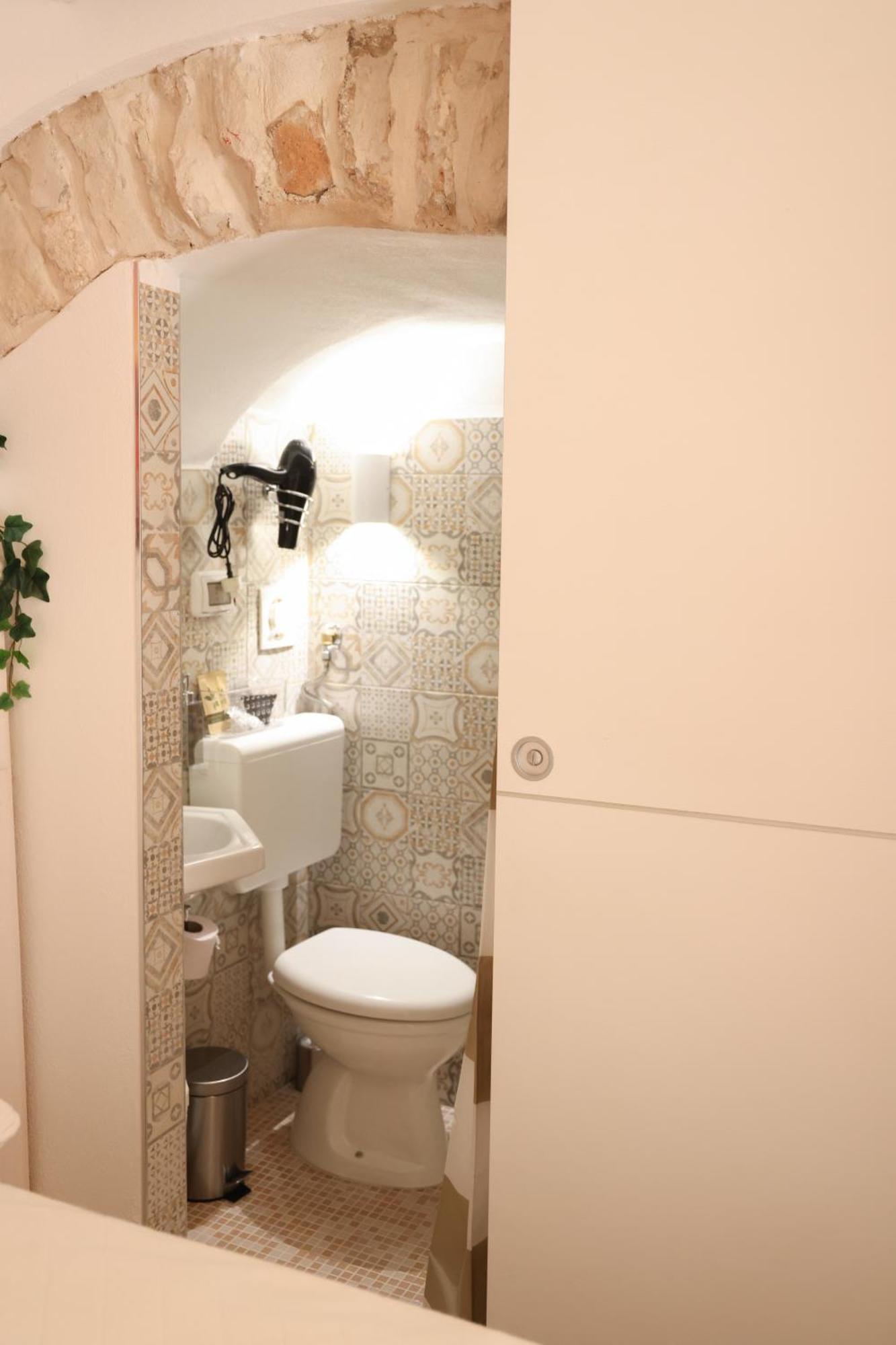 Room 20 - Piccola Camera In Pietra Bianca Giovinazzo Kültér fotó